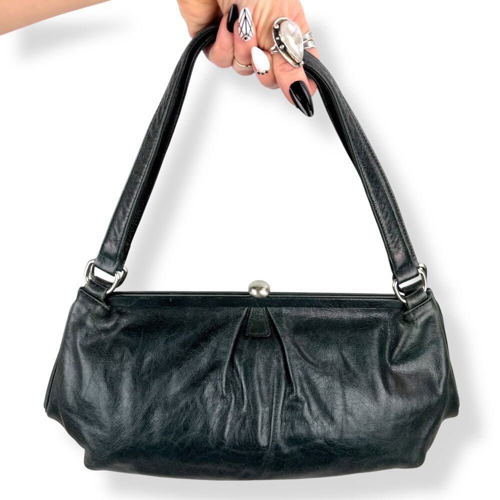 ❌SOLD❌ Vintage HOBO INTERNATIONAL fine leather kiss lock purse - Picture 12 of 14